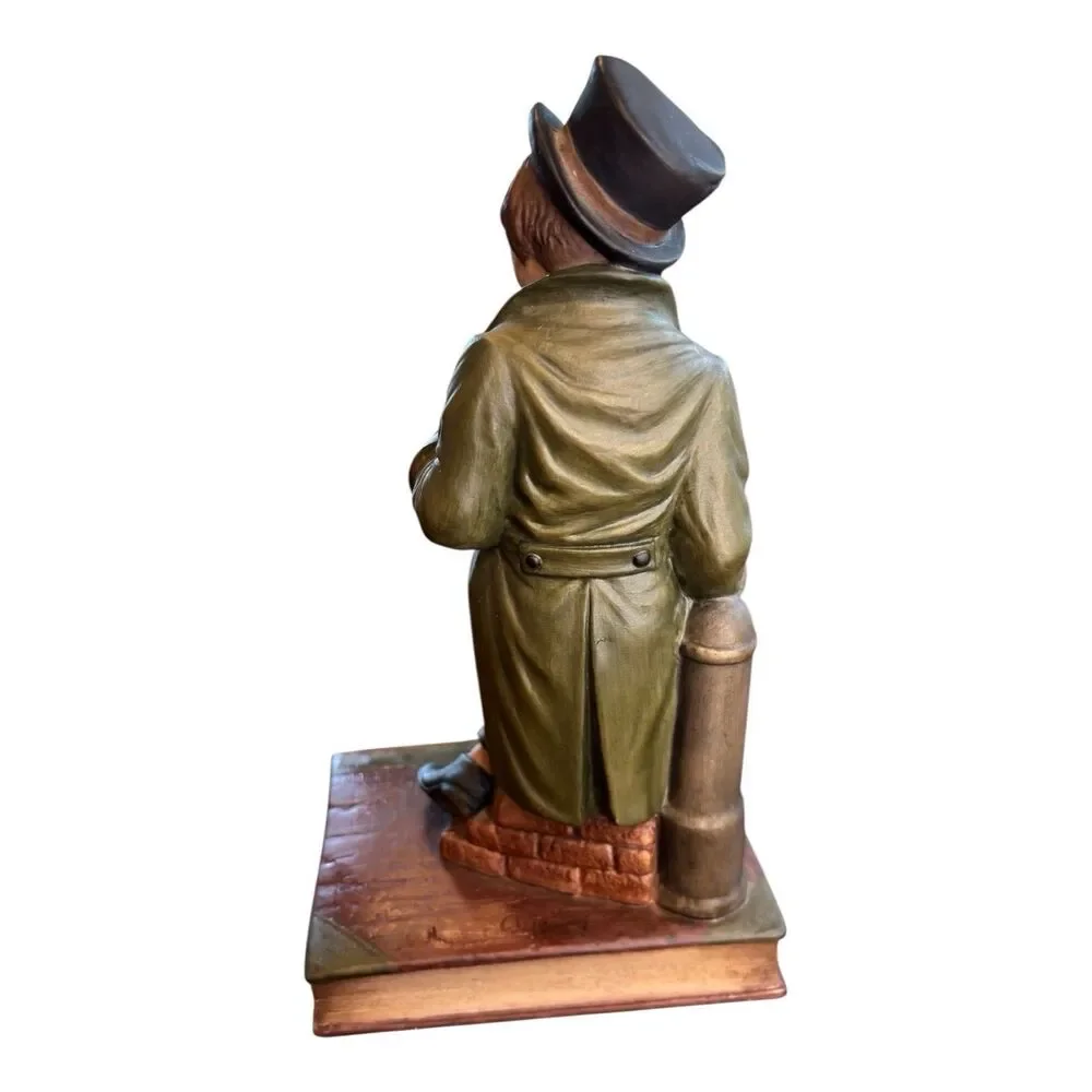 Aynsley Charles Dickens Series Artful Dodger figure‎ 1977
